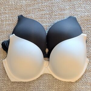 Cacique Black and White Bra Duo